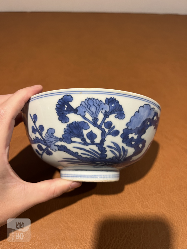 清康熙 青花洞石花鸟纹大碗 - 图3